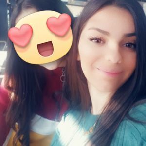 Meet your Posher, Hend